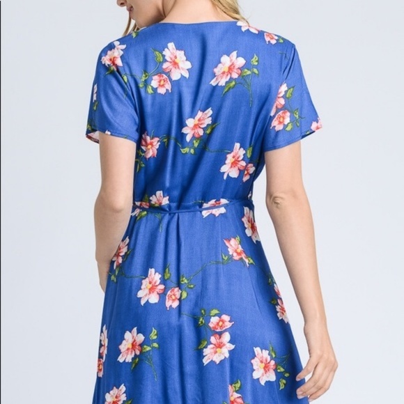 ✨ Short sleeve V-neck floral print wrap dress - Picture 5 of 6